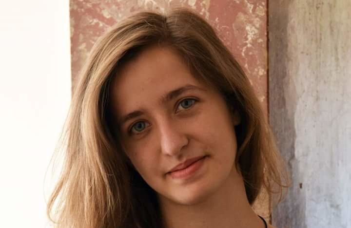 Ilyés Krisztinka - kmtg.hu