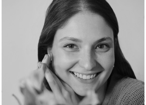 Őrületbe átcsapó gyász