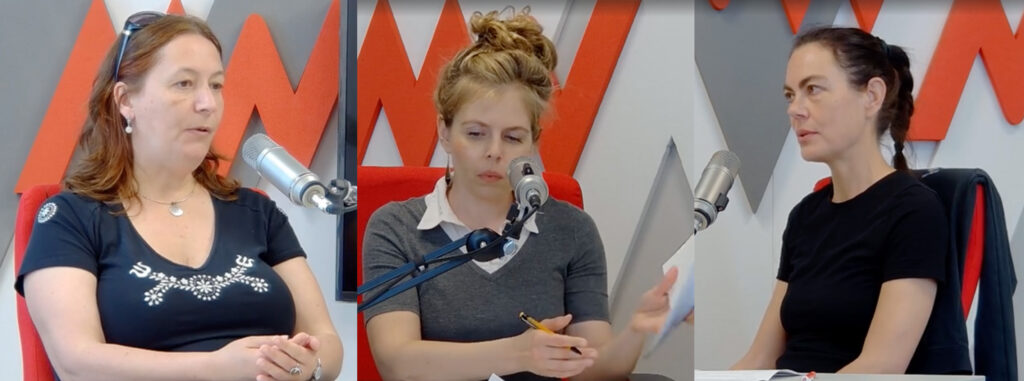 Poétikon: A jóga és egy eltűnt bugyi nyomában